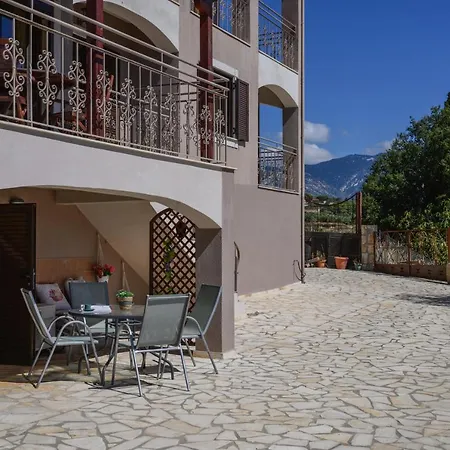 Vivian's Endless View